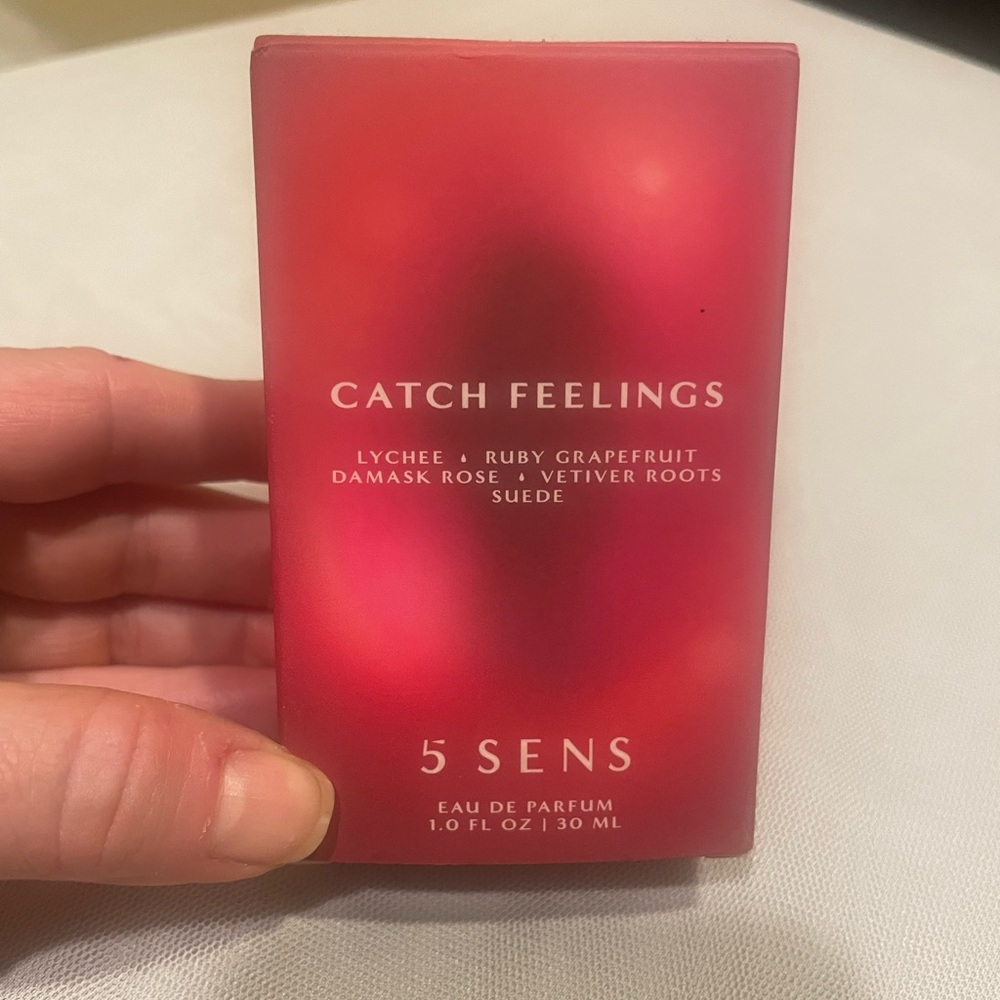 5 SENS Catch Feelings Eau de Parfum BNIB